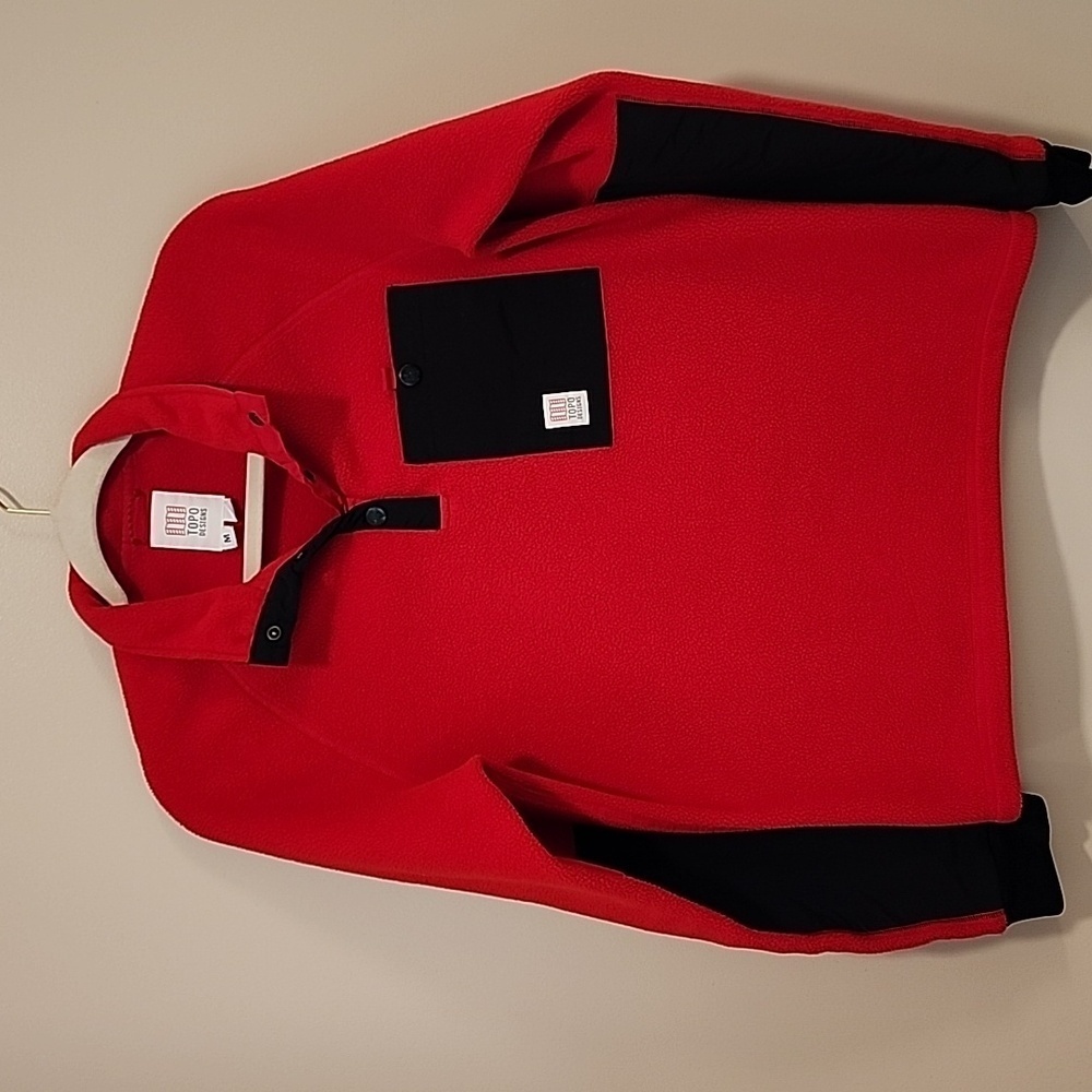 TOPO Designs 1/4 Snap Mountain Fleece Pullover Color Block Red & Black size Med